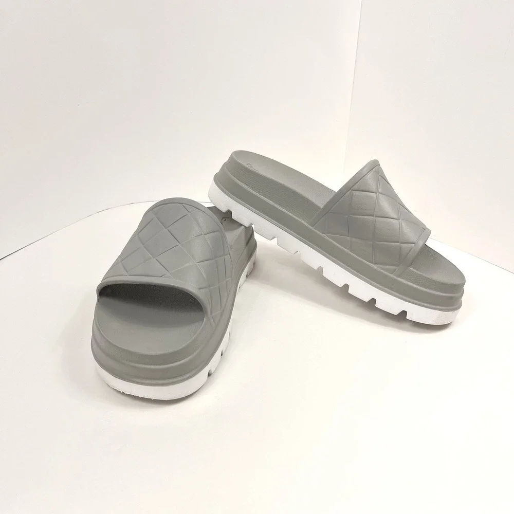 J/SLIDES elevate your
